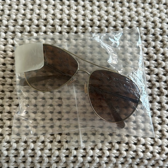 Coach Sunglasses (Womens) Worn Once! - Picture 5 of 5